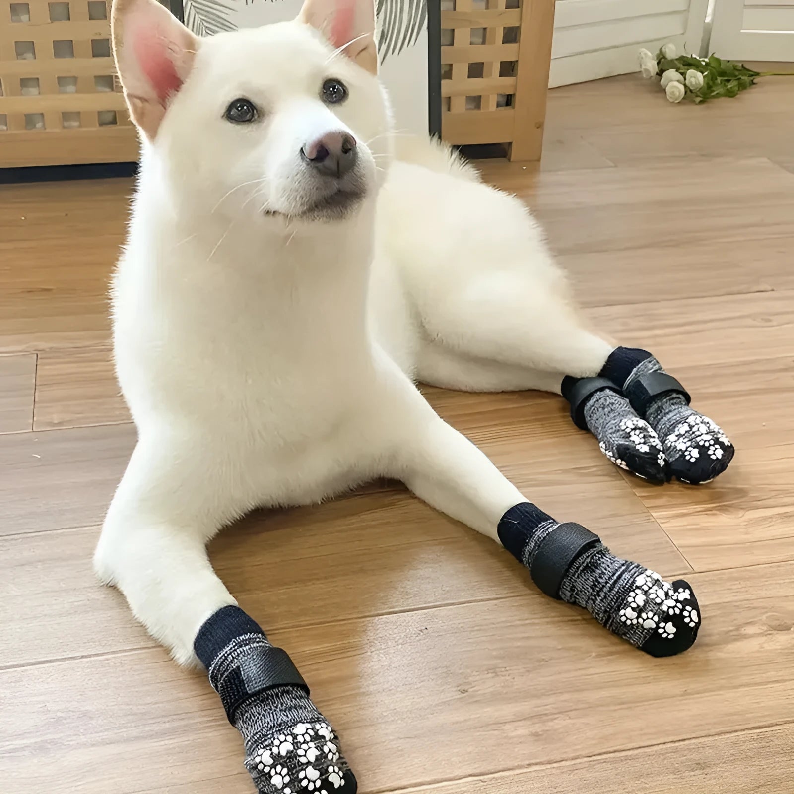 Medium dog waterproof anti-drop warm cotton ankle sock in gradient gray with striped pattern