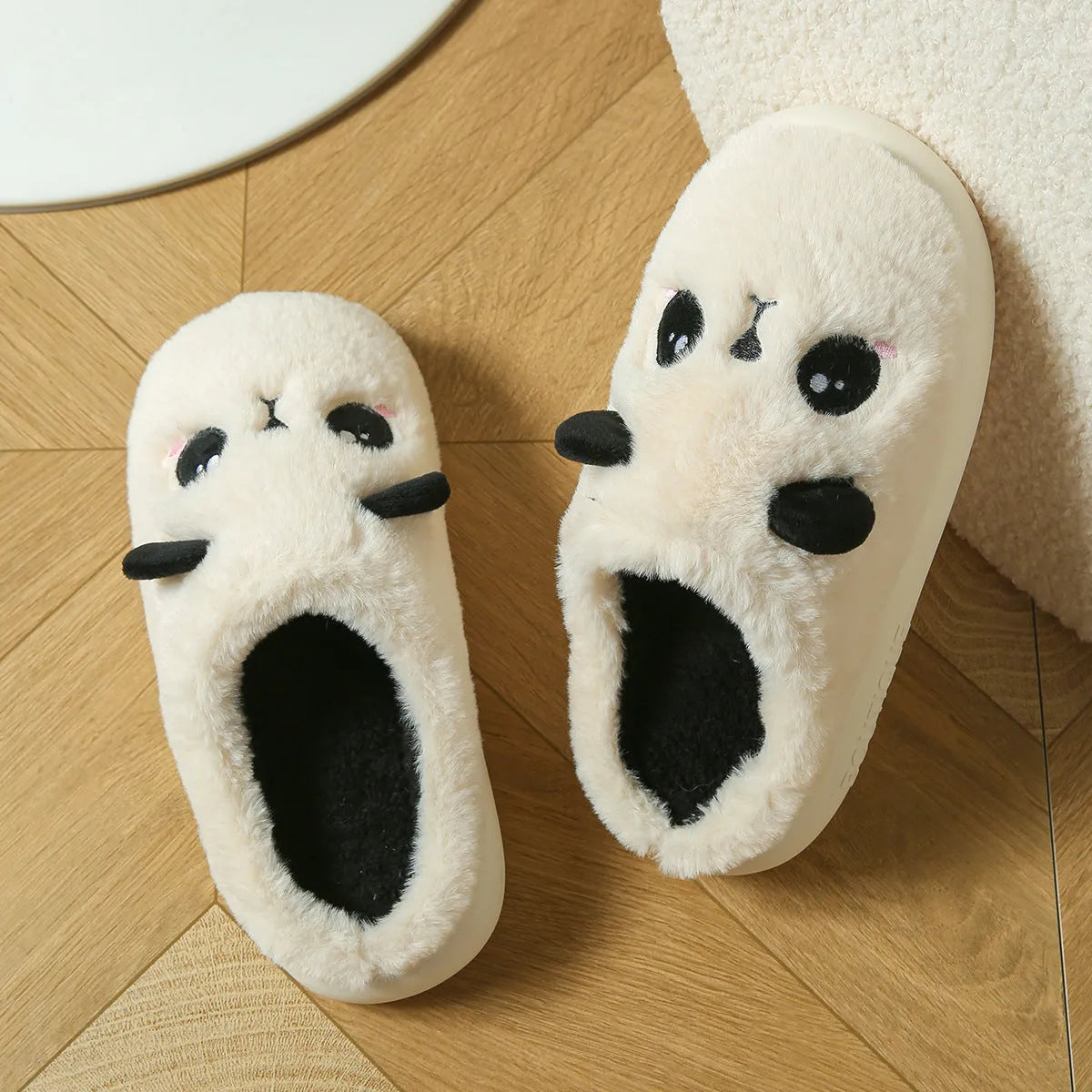 Panda-themed cotton linen toe ring slippers with non-slip PVC sole in unisex adult sizes.