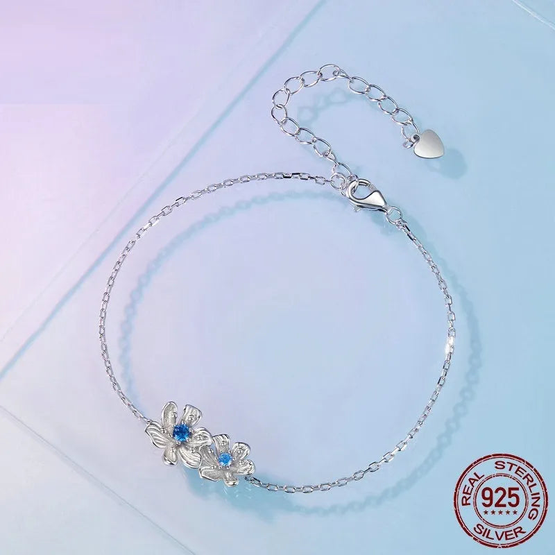 S925 silver flower bracelet with 160+50mm adjustable chain, 9x17mm floral pendant and 2.1g weight