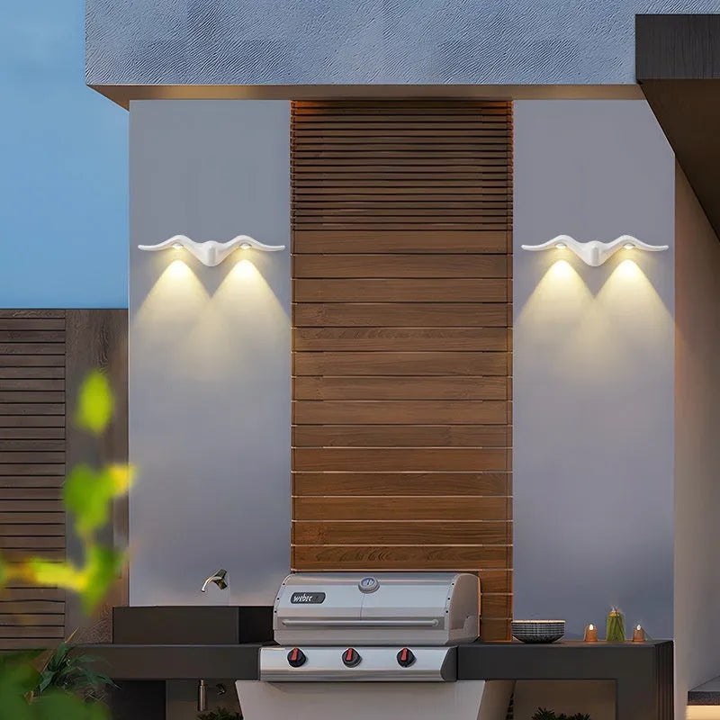 Simple outdoor waterproof LED doorplate wall lamp in black die-cast aluminium with 1 LED bead