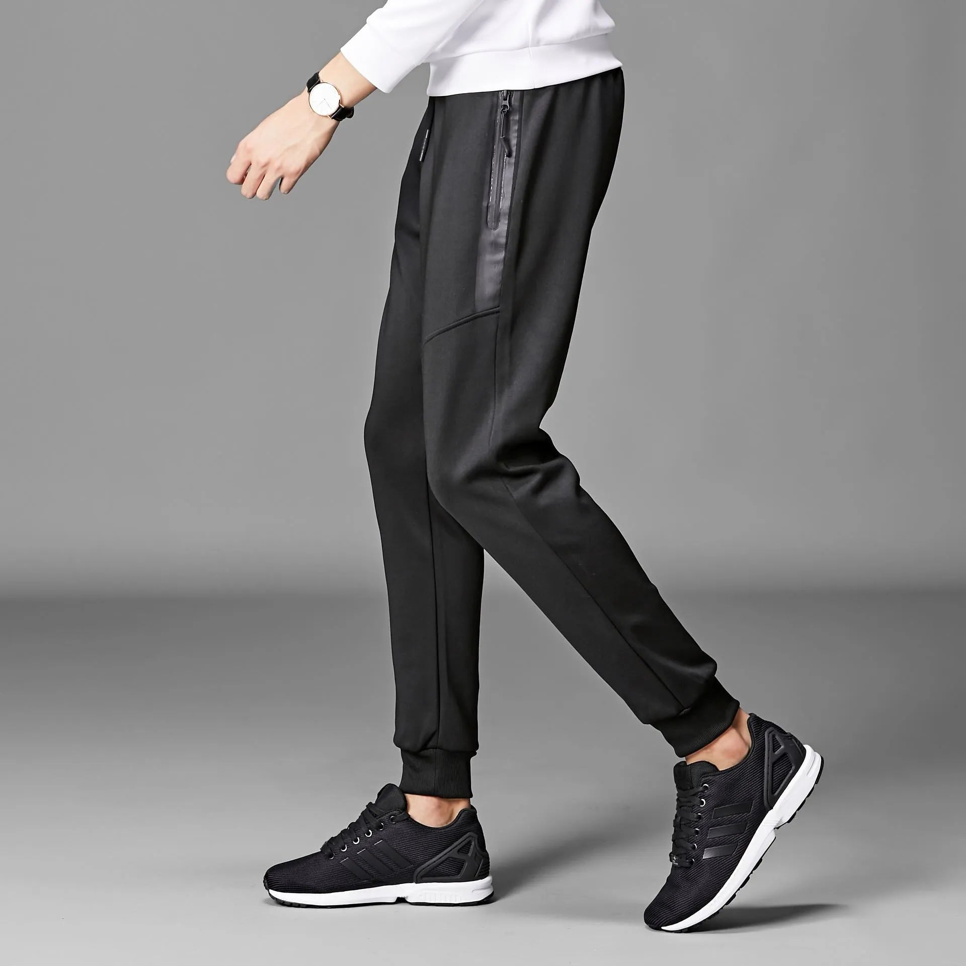 Men's casual fleece-lined cone trousers in black, South Korean silk fabric, winter wear with belt