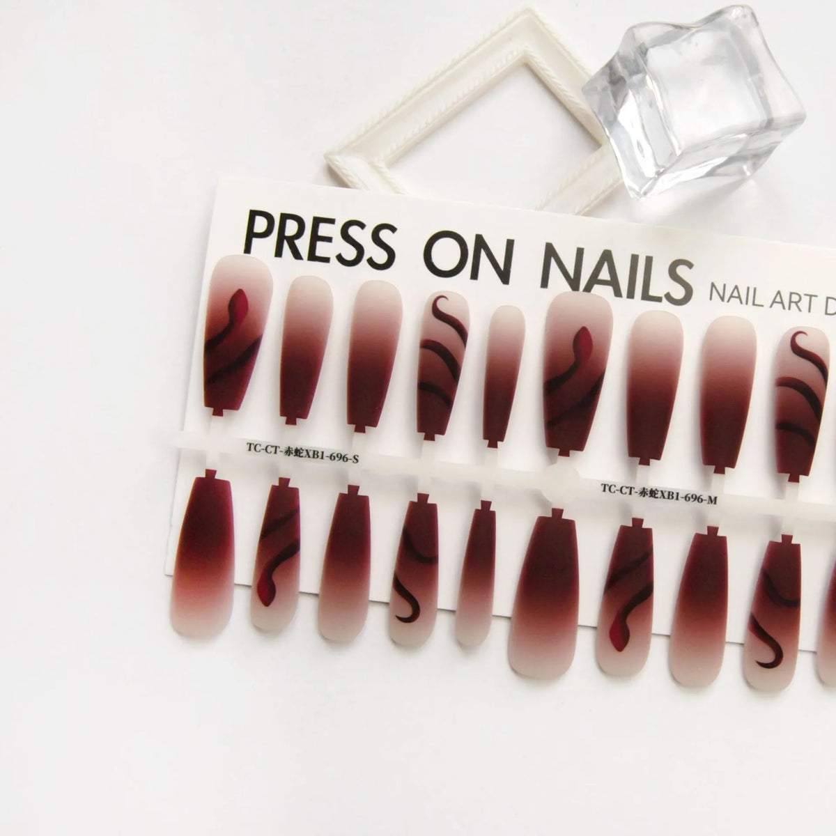 Red snake XB1-696 gradient armour wear nail stickers, 40-piece set across 4 pairs, long ladder shape