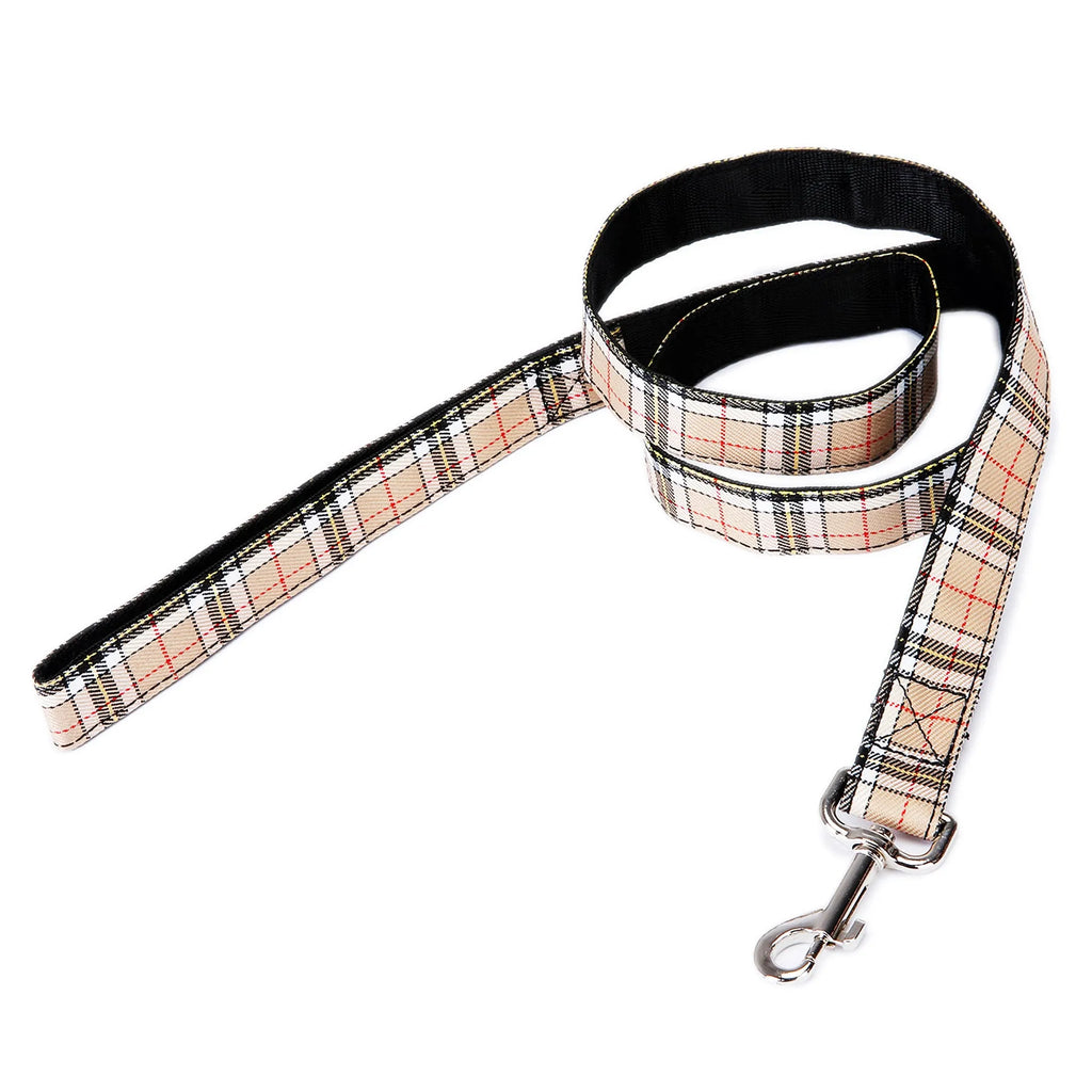 Black plaid stripe Christmas pet traction rope showing 120cm imitation nylon extension strap for dog walking control