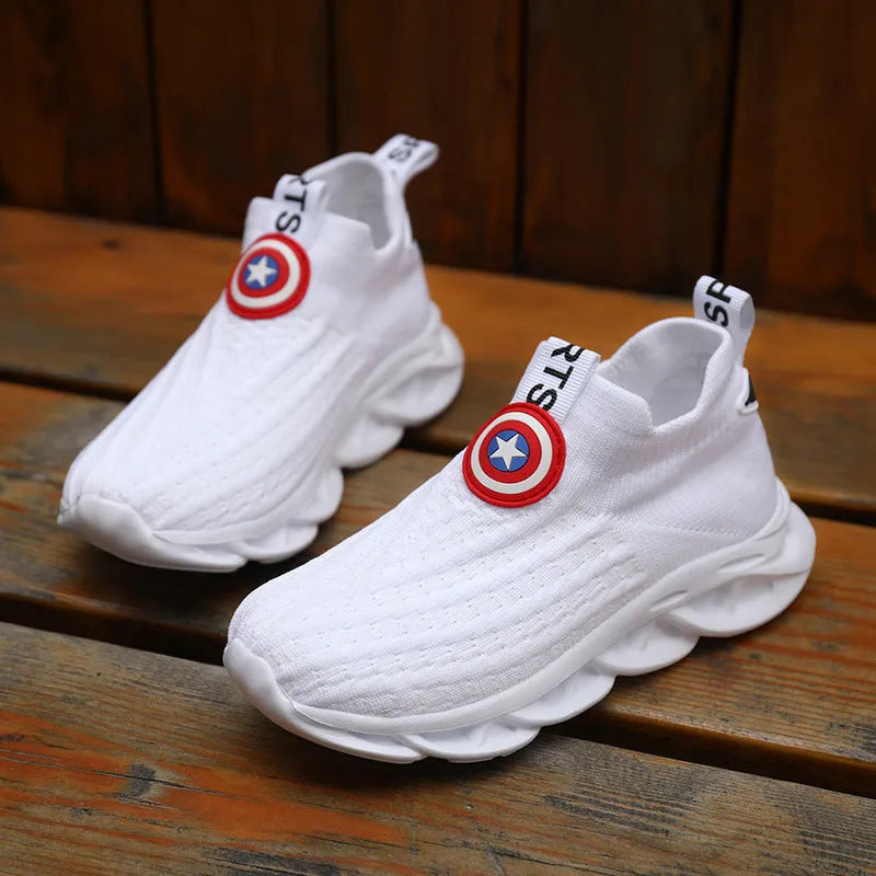 Children's knitted sleeve shoes in black or white with MD soles, sizes 28-39