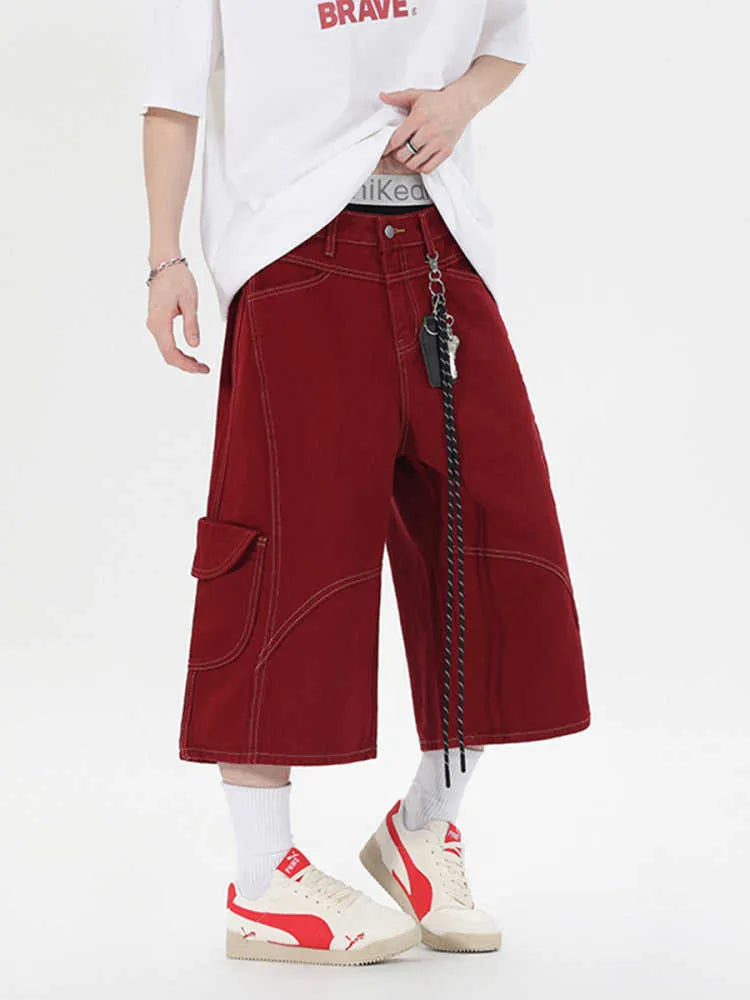 Retro multi-pocket denim workwear shorts in wide-leg cropped style