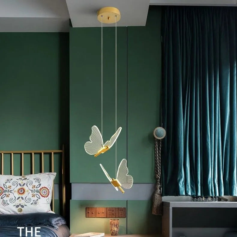 Butterfly table lamp with wrought iron frame and acrylic shade, 15x30cm, 8W, colour changing light