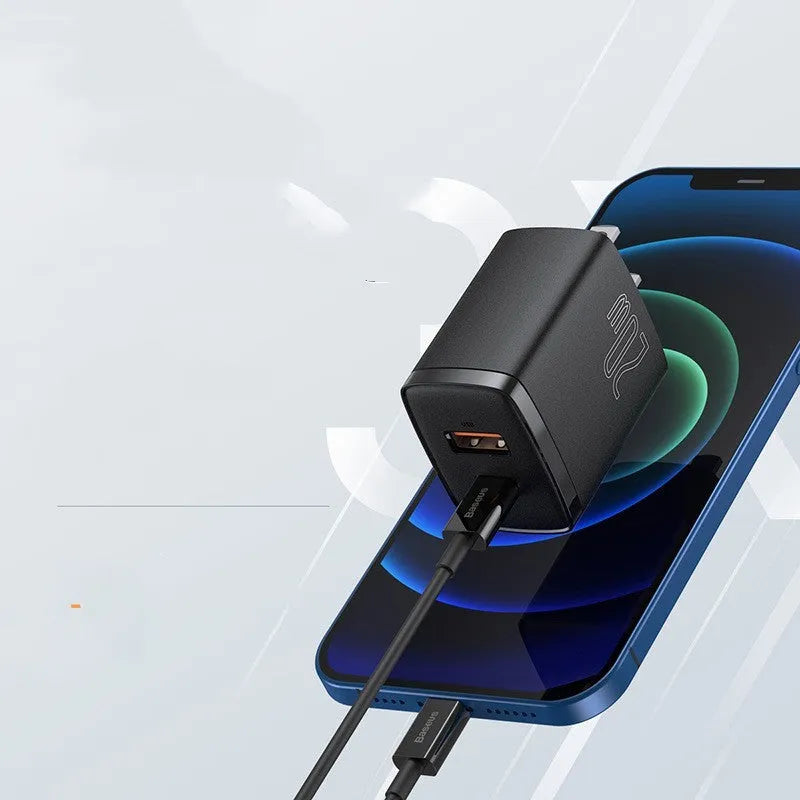 Mini QC3.0 USB-C charger with American Standard plug, 240V input, 61.7x40x28mm, black or white