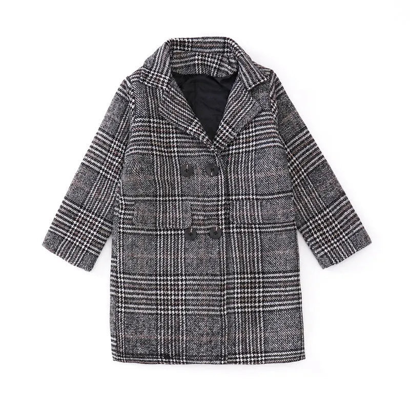 Grey houndstooth plaid winter coat for girls with suit collar and long sleeves.