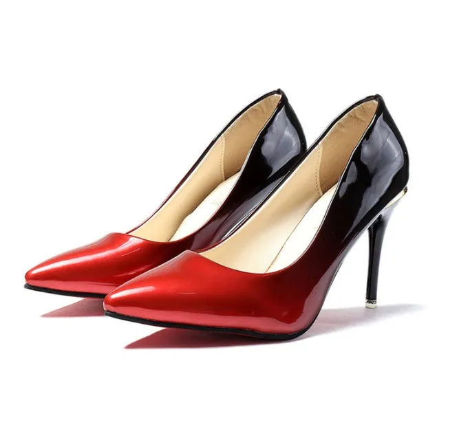 Gradient high heels with pointed toe, leather stitching, rubber sole and leather lining, in grey or red