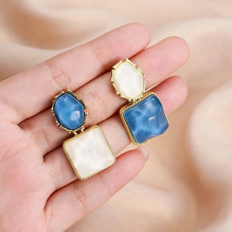 Alloy geometric square earrings with water ripple contrast finish in sapphire blue