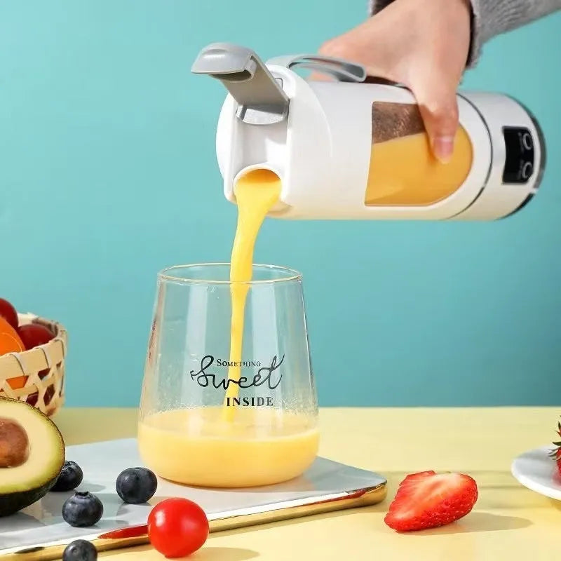 Portable dual-motor 12-blade juicing cup with small mini size for travel and home use