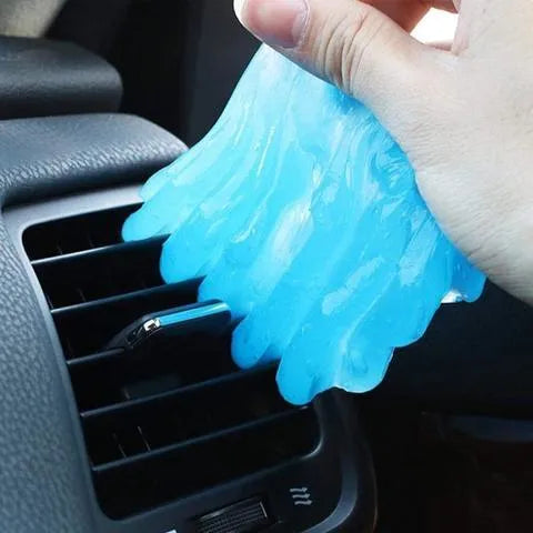 Blue Magic Cleaning Gel in a 160g box for dust removal on keyboards and car dashboards.