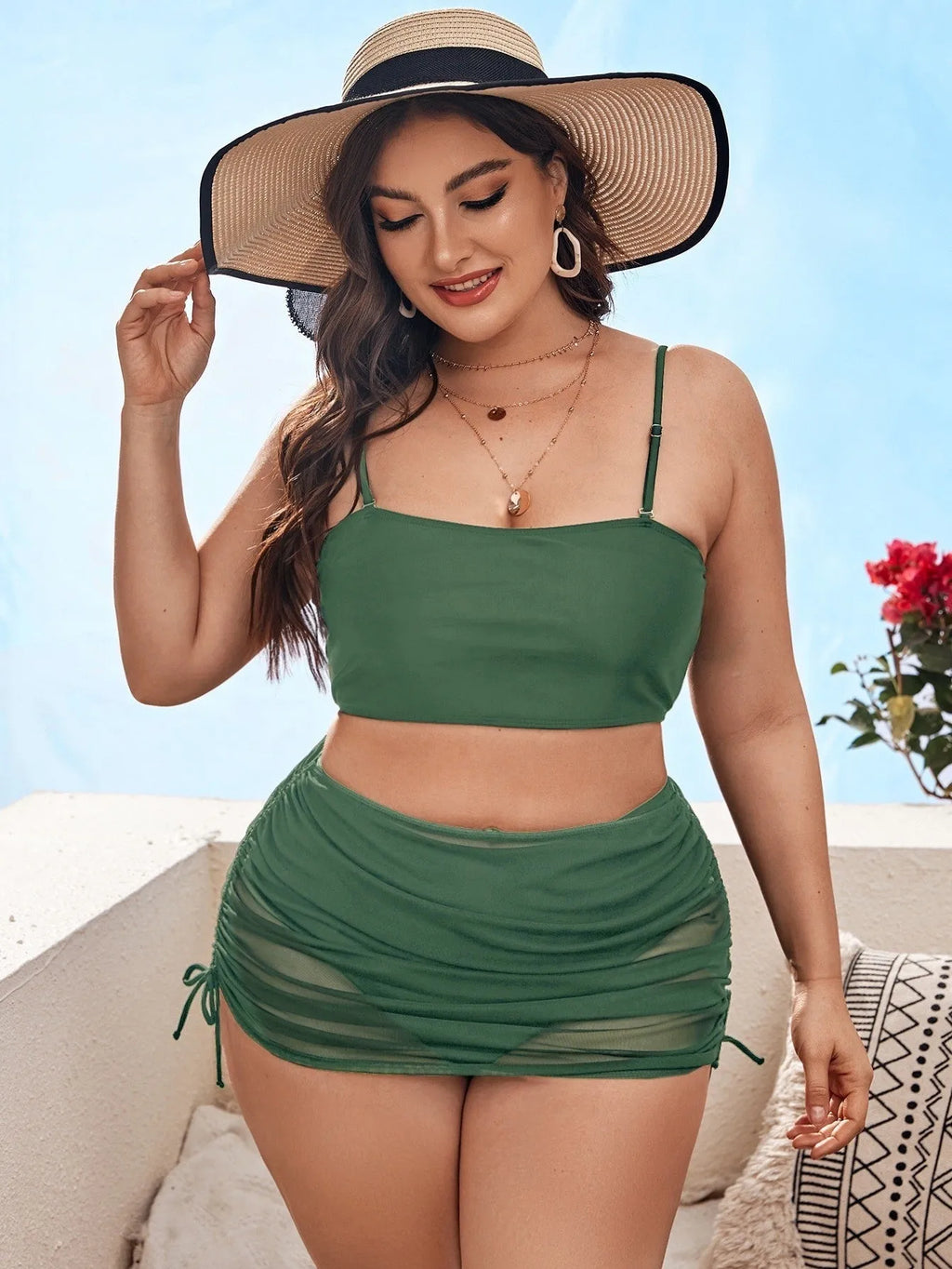 Women's mesh bikini three-piece set in solid colour with top, underwear, and apron