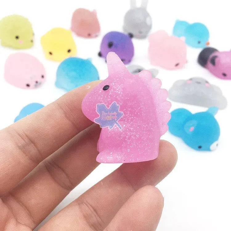 Mini animal toys TPR material, random styles, 16 pack bulk