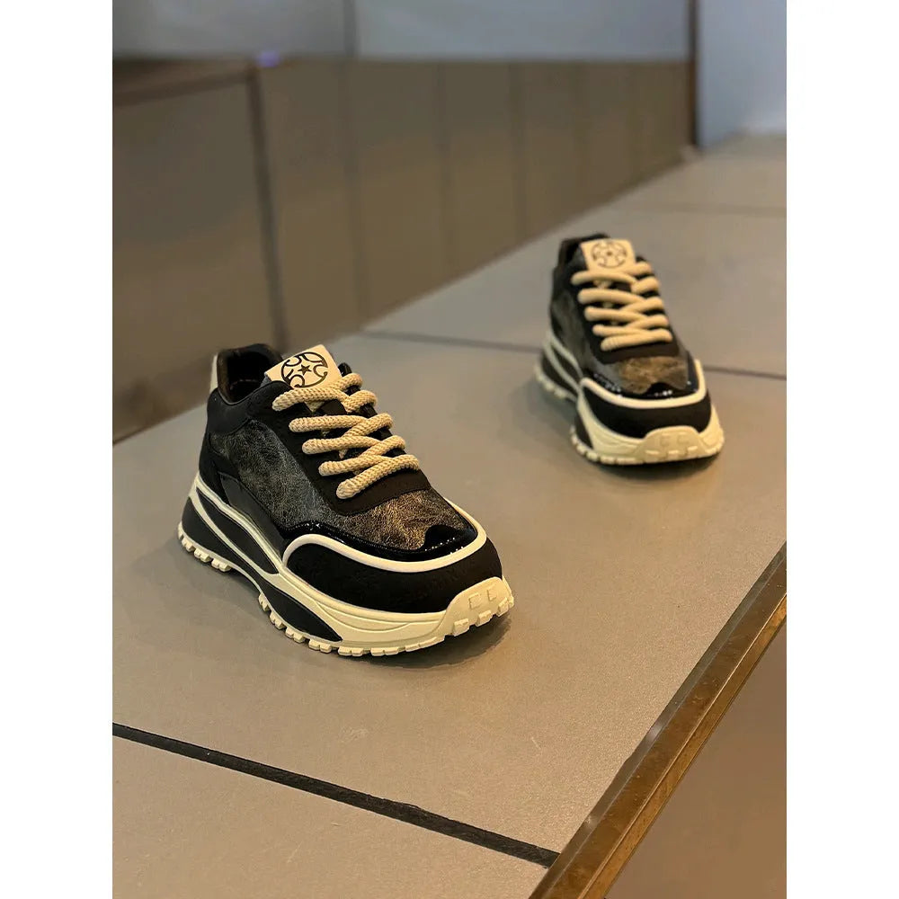 Men's black retro daddy shoes with thick rubber sole and lace-up synthetic leather upper