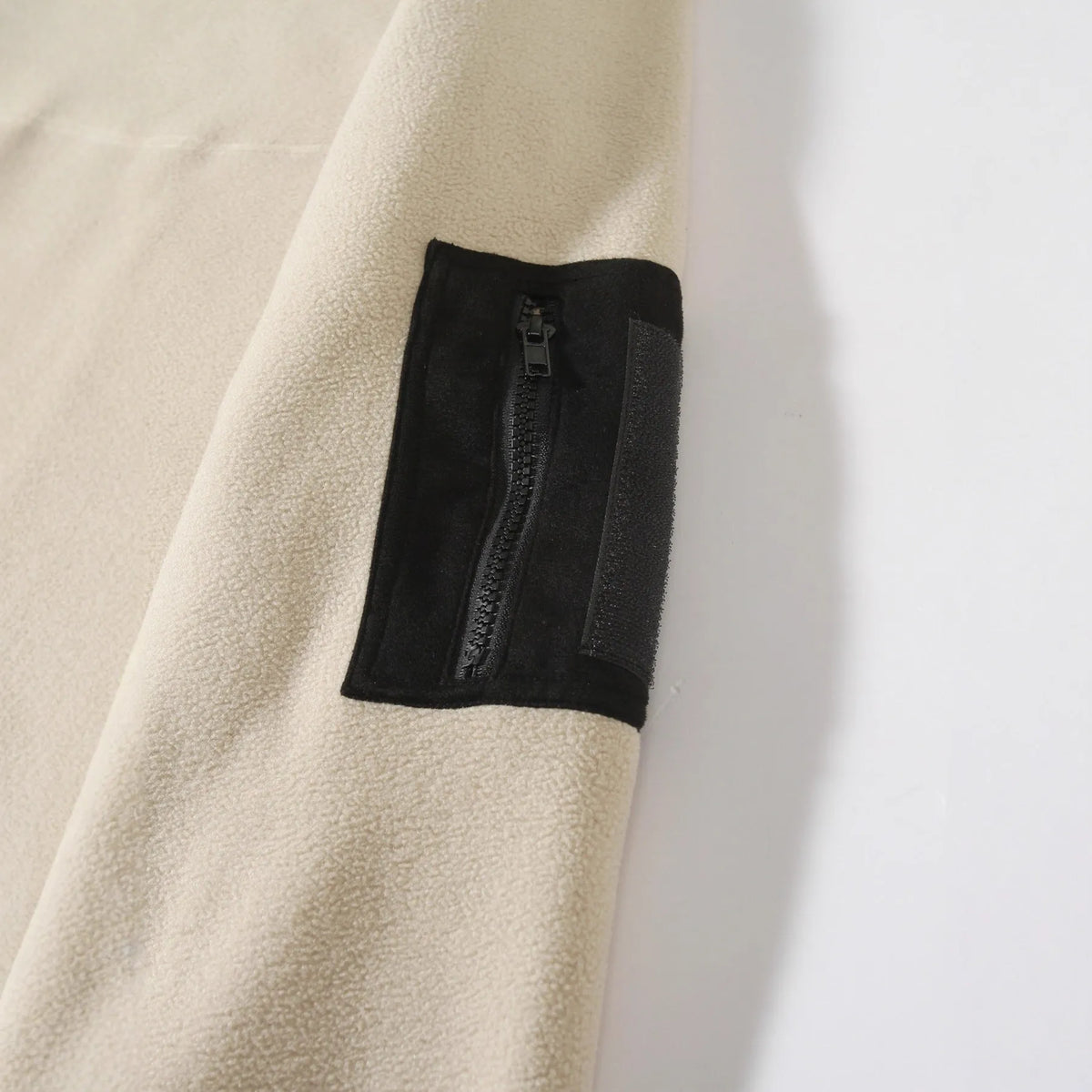 Men's stand collar long sleeve pullover leisure coral fleece coat in polyester blend – front view