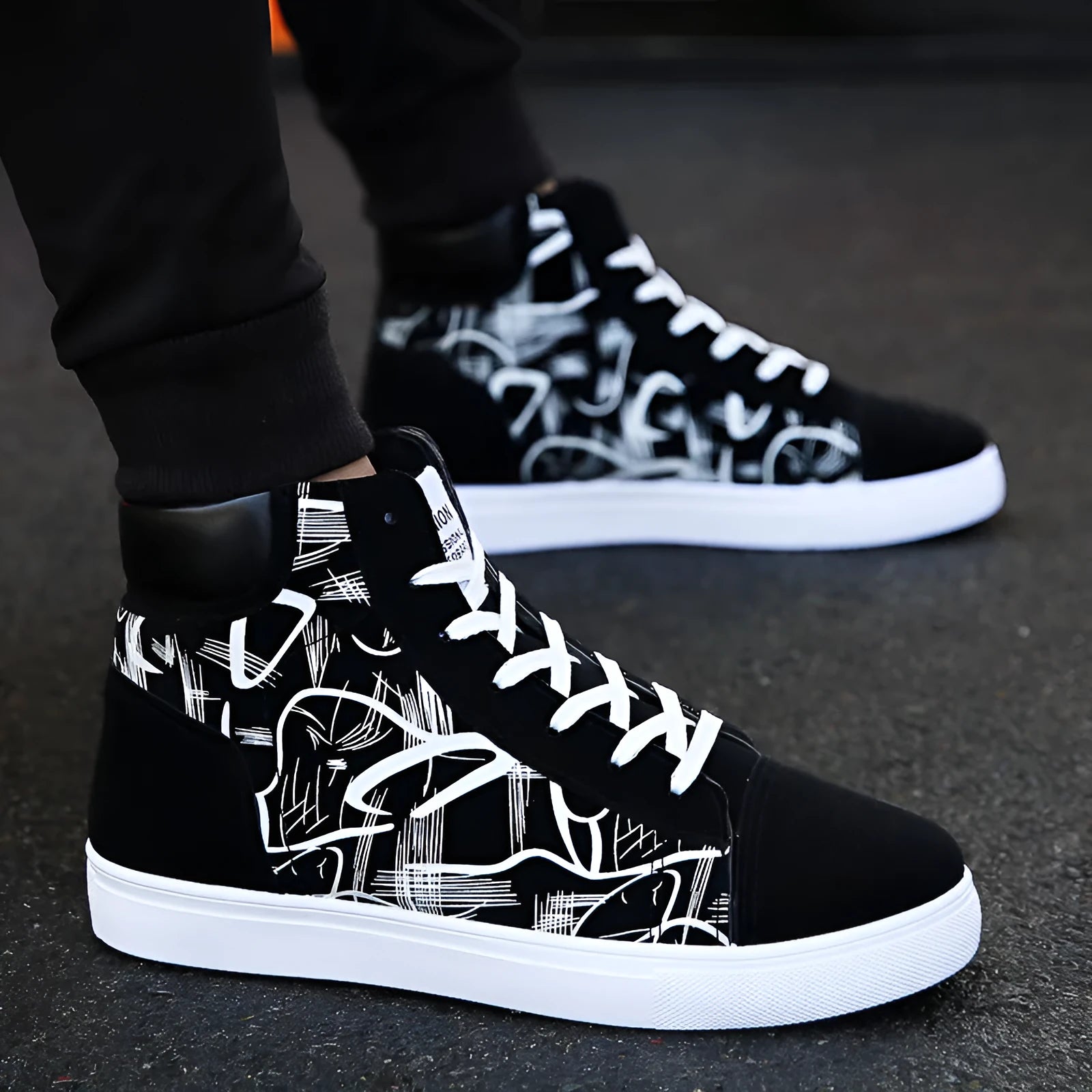 Korean edition men's high top shoes pig leather non-slip sole black blue red size 39-44