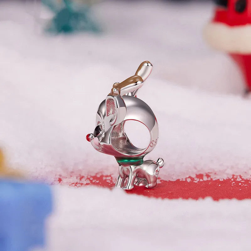 Silver S925 sterling silver bead charm with elk design, 1.7cm tall, on white background