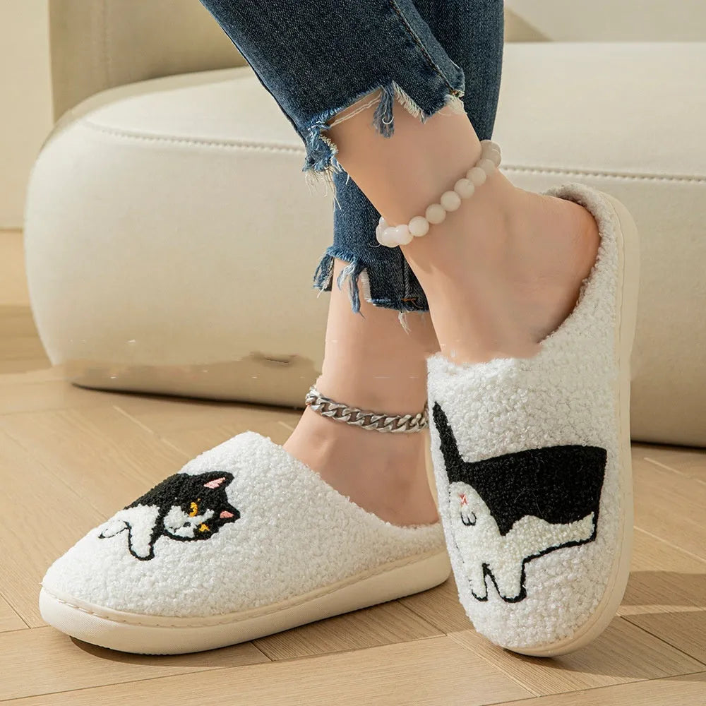 White cotton slippers with cartoon pattern, suede upper, artificial wool lining and non-slip TPR sole, sizes 36-45