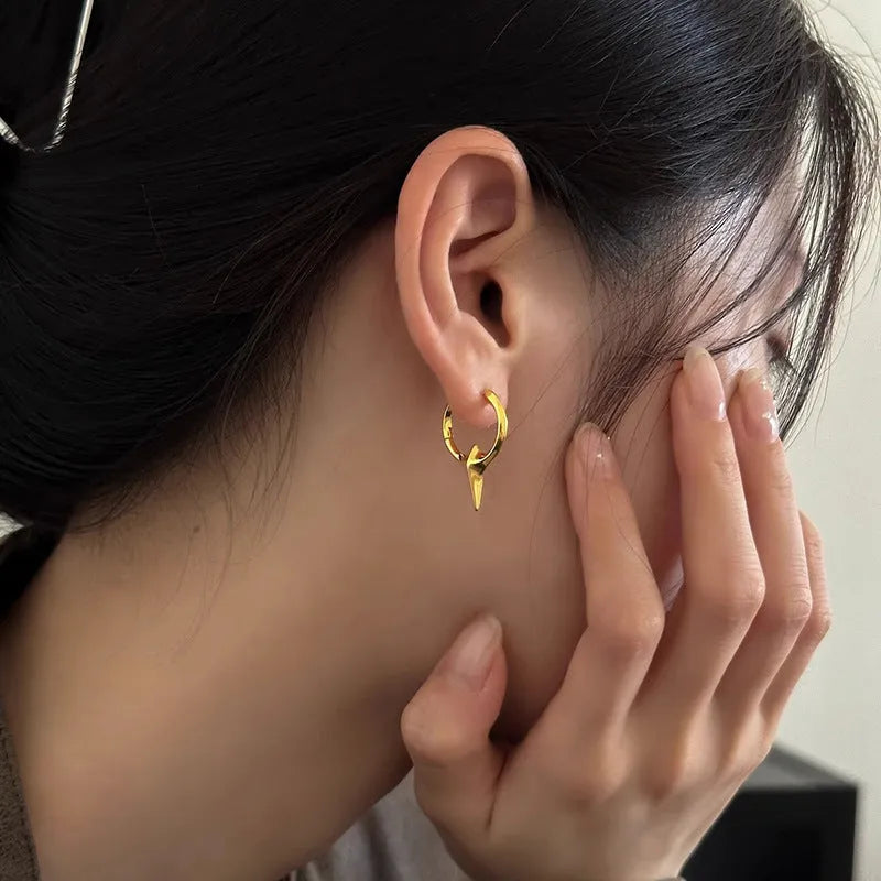 Platinum geometric star ear clips for women with copper electroplated construction