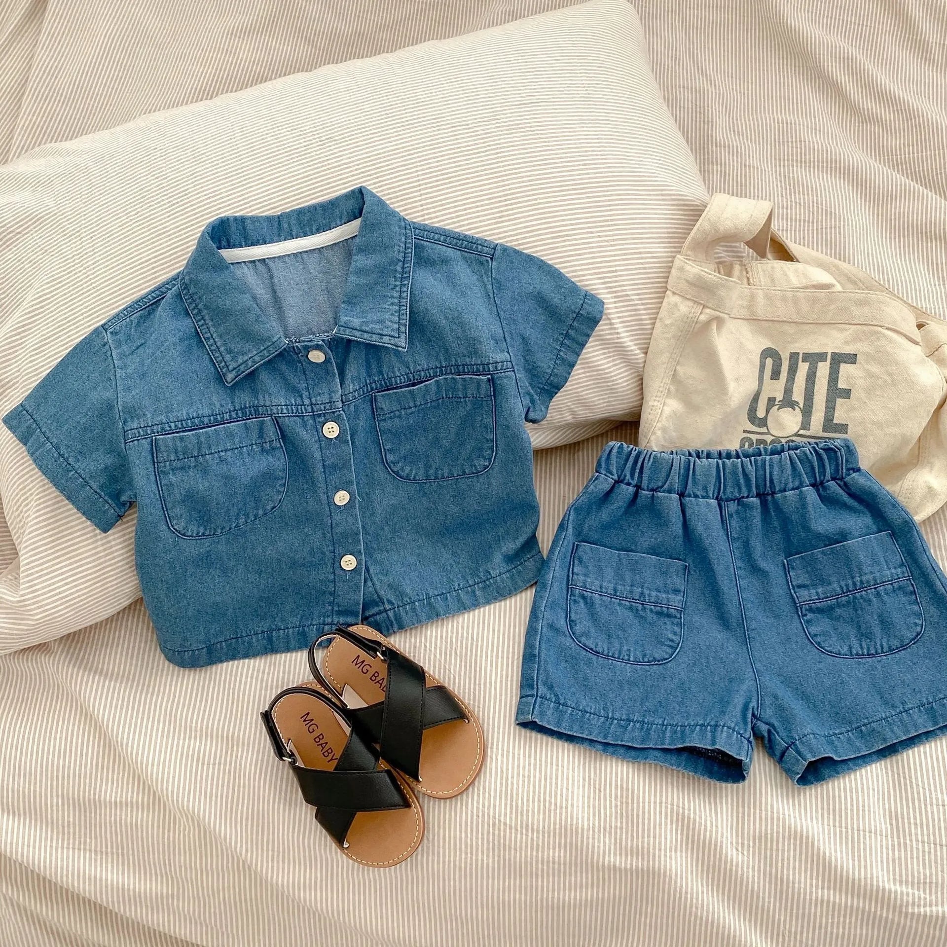 Blue cotton denim baby boy suit with short-sleeve pocket top and boyshorts for summer