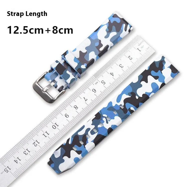 Green camouflage silicone watch strap for 22mm flat head lugs, showing thickness and length.