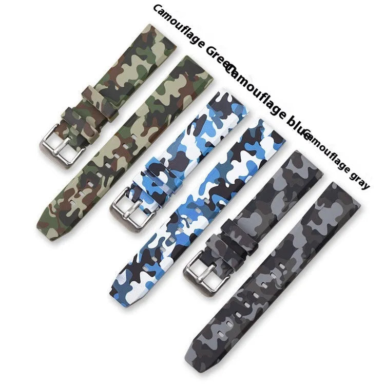 Green camouflage silicone watch strap for 22mm flat head lugs, showing thickness and length.