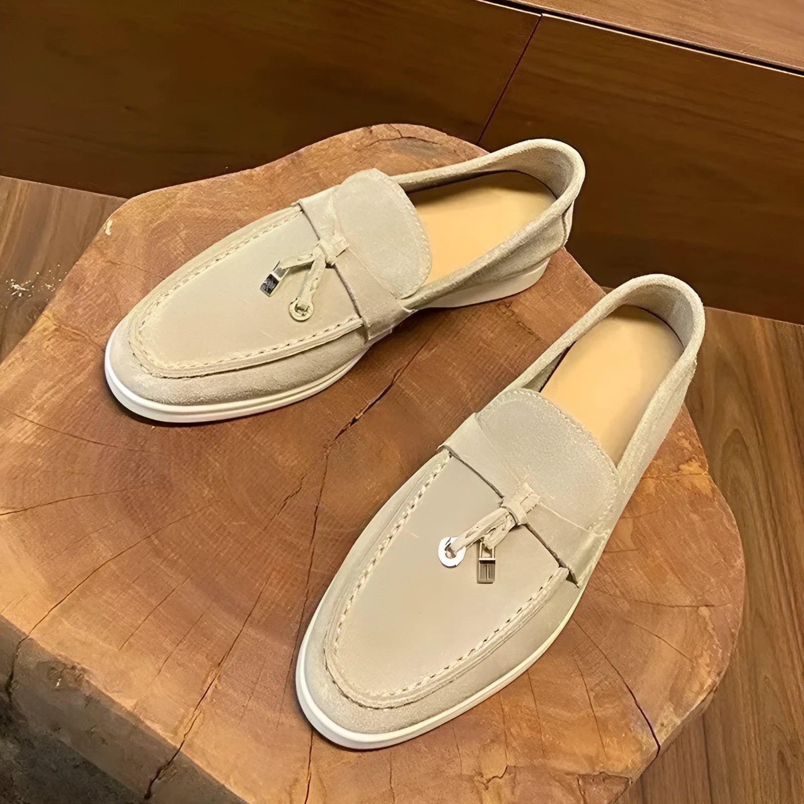 Slip-on casual loafers with round steel toe cap and high-top artificial PU upper