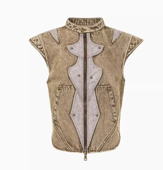 Pleated denim vest in refined Korean style with water washing finish