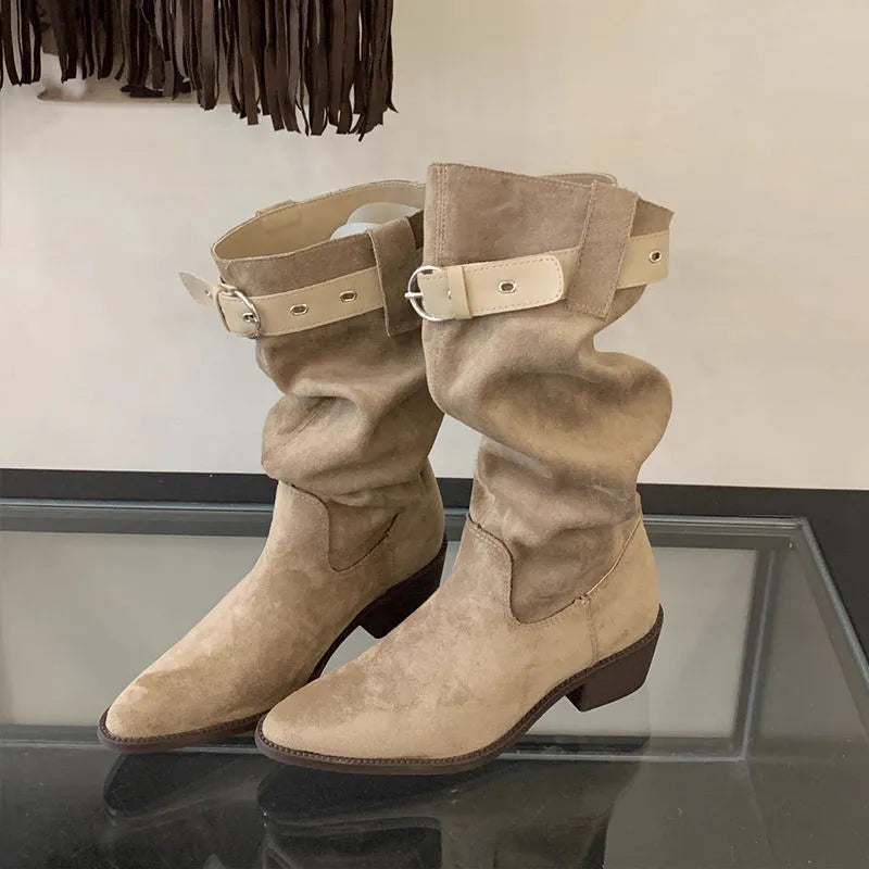 Western cowboy mid-calf boots with chunky heel and pointed toe in black