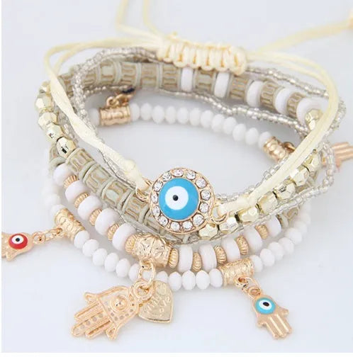LEMOER multilayer charm bracelet with Hamsa hand, evil eye, and heart motifs in alloy and mixed beads
