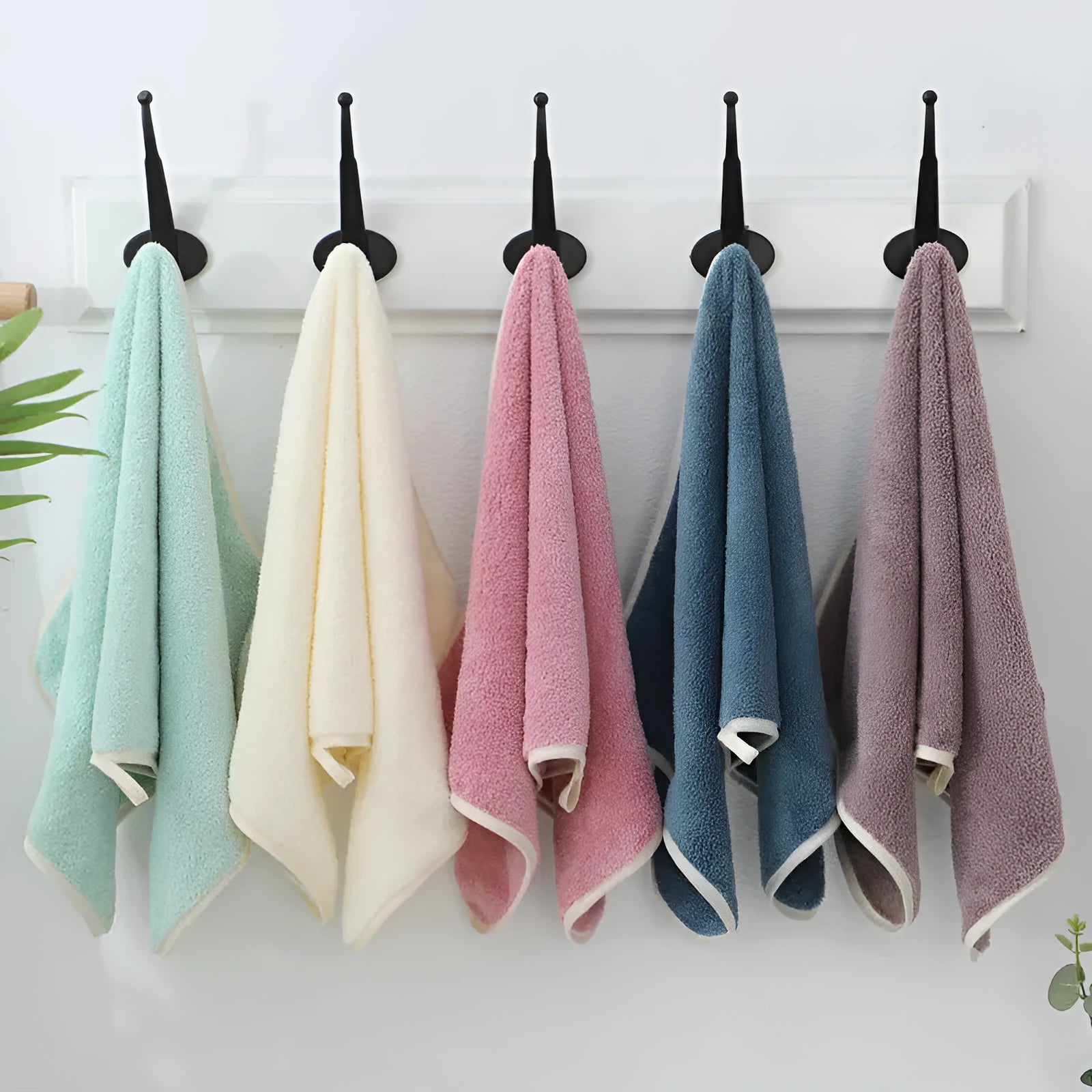 Thickened high-density coral fleece face towel in beige, 30x60cm, with edging finish