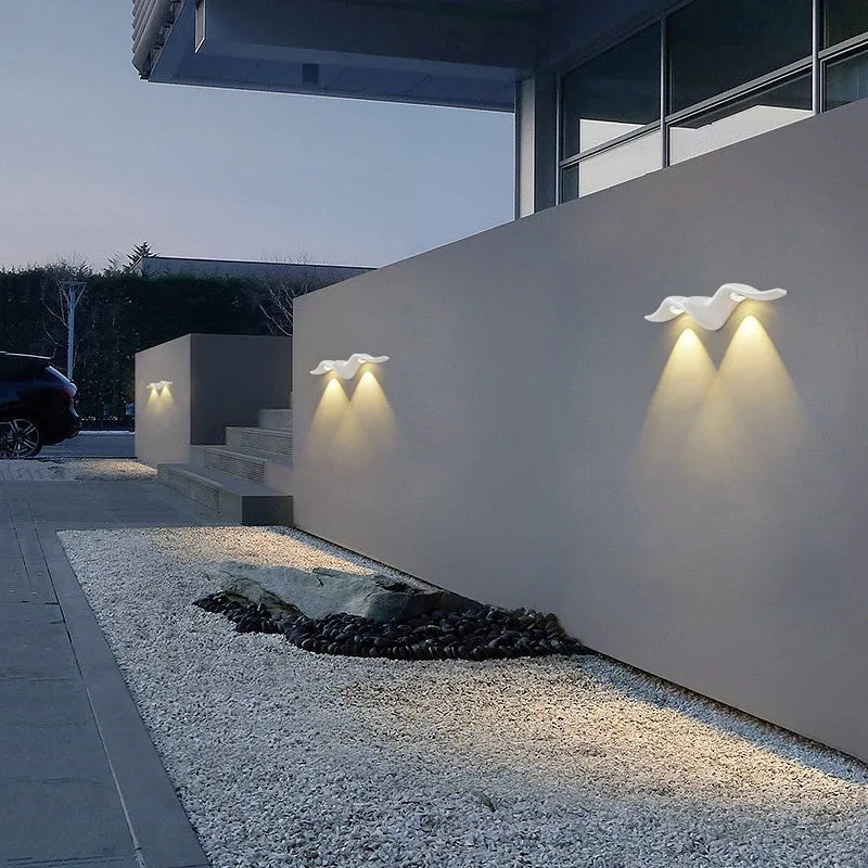 Simple outdoor waterproof LED doorplate wall lamp in black die-cast aluminium with 1 LED bead