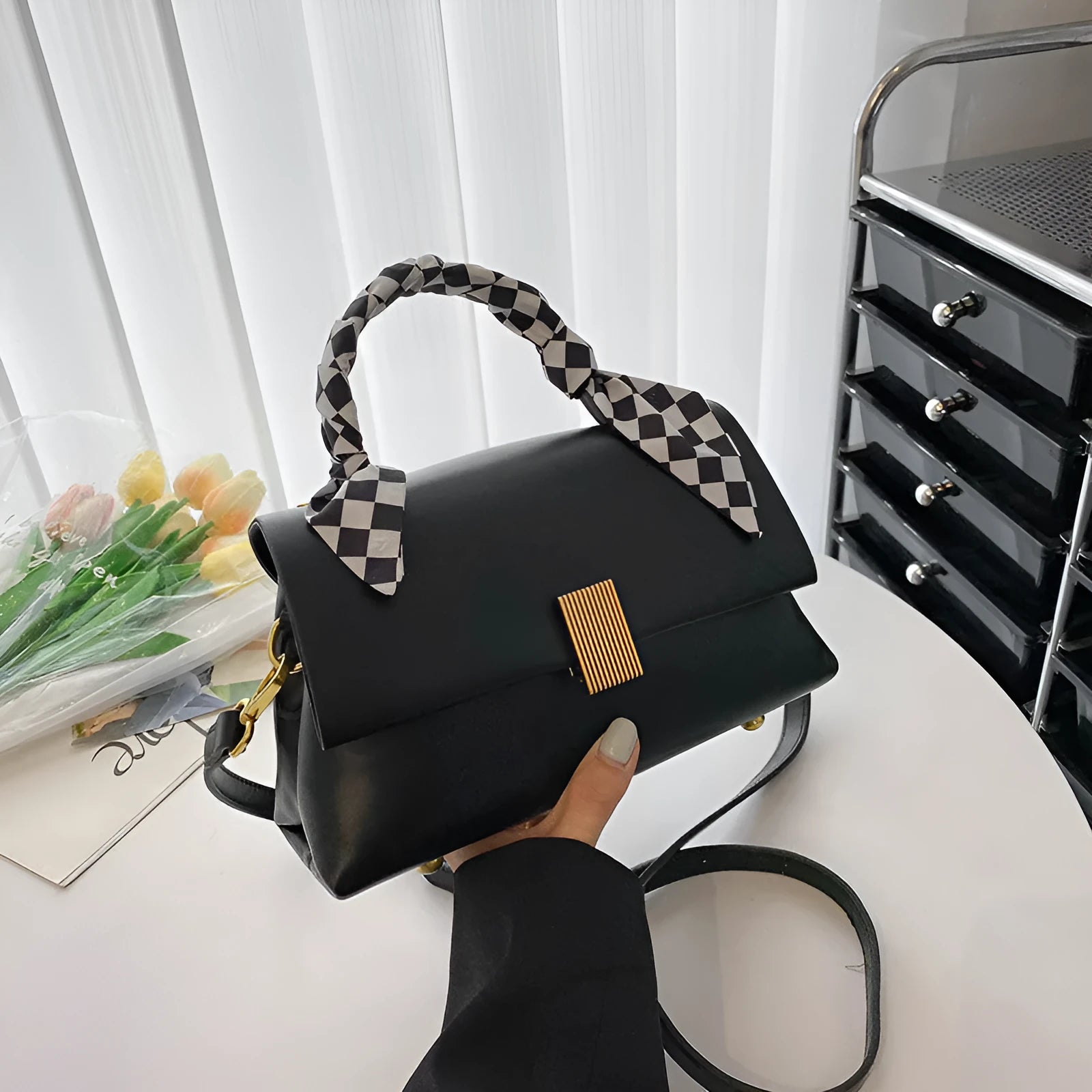 Horizontal square PU shoulder handbag for business commute with internal organisation pockets