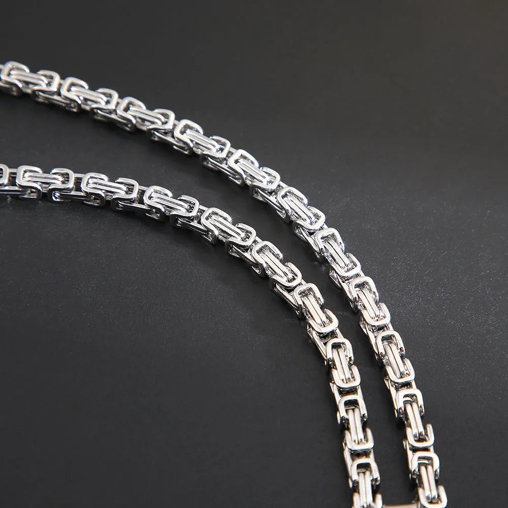 Men's titanium steel necklace with water ripple pendant on emperor chain in gold colour