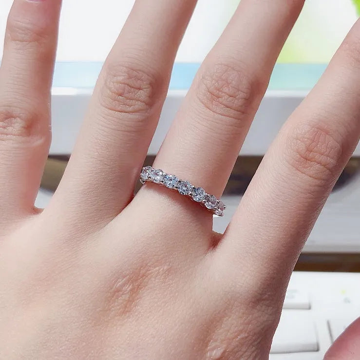 925 sterling silver ring with round Hearts and Arrows cut synthetic moissanite, silver finish