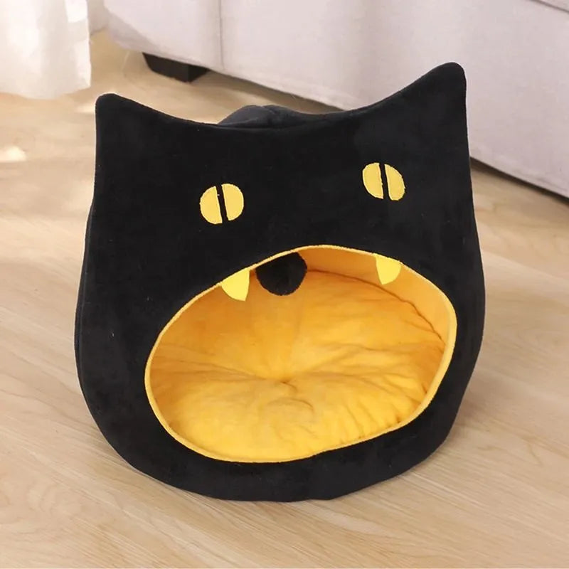 Grey cat shape pet bed with enclosed design and soft plush material
