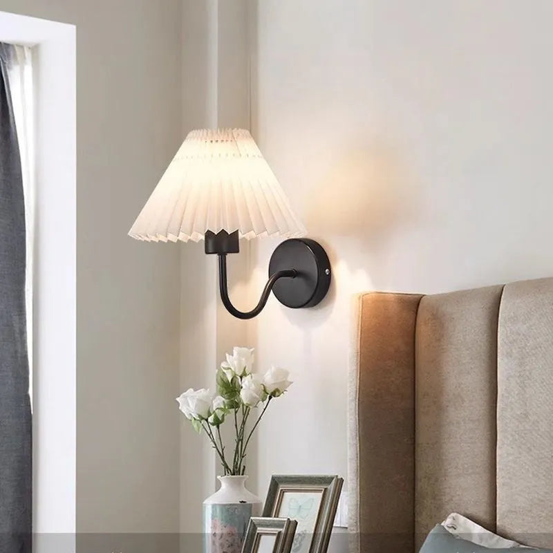Retro iron LED wall lamp in white finish for bedroom bedside reading