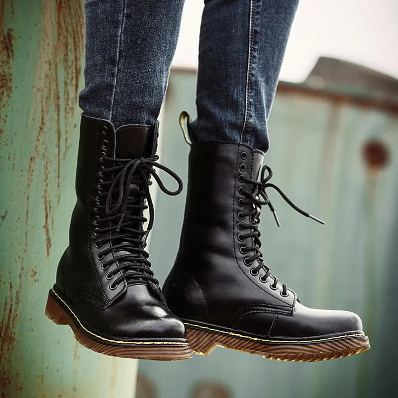 Men's black leather lace-up casual shoes with round toe and flat heel
