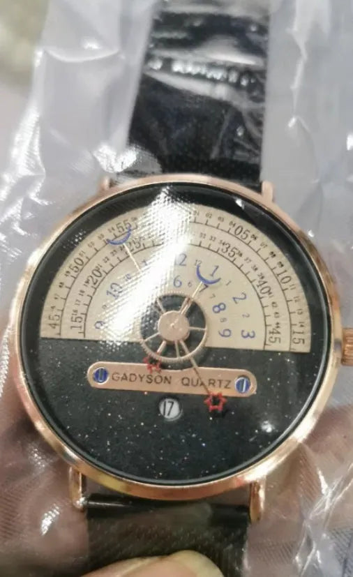 Gold or silver men's sports watch with 40mm dial, alloy case, and stainless steel or leather strap.