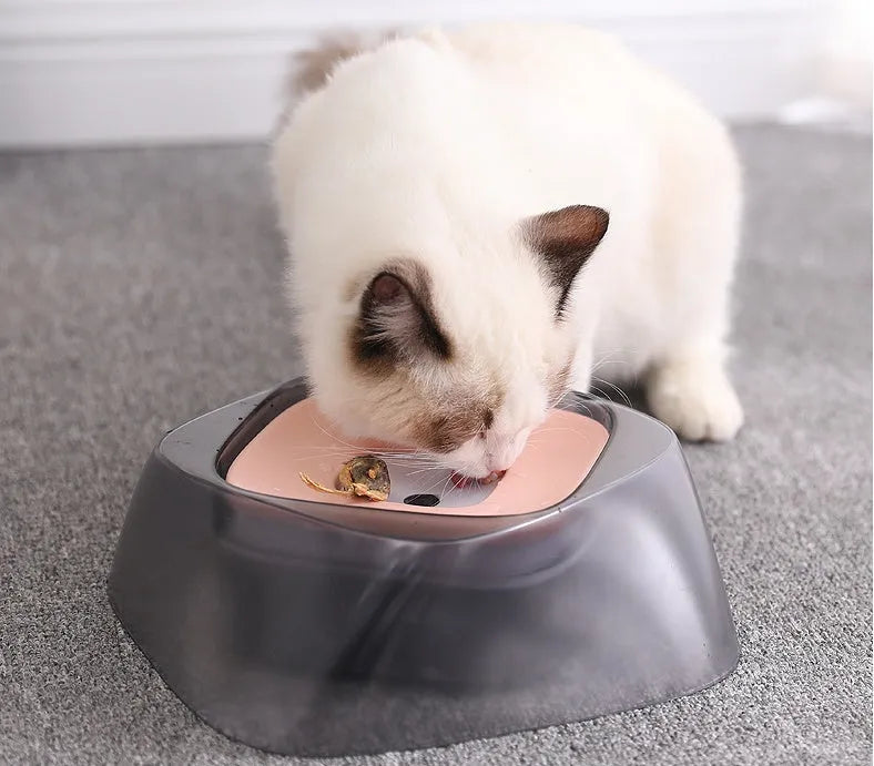 Anti-spill pet dog bowl with floating disc, 750ml capacity, anti-skid base, beige colour