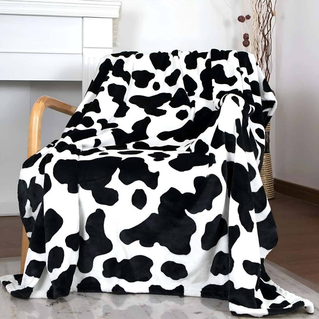 Cows pattern printed flannel digital blanket in 100x150cm size, polyester, modern style, multiple colours