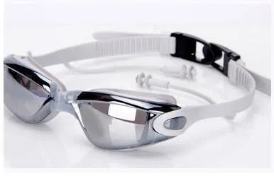Swimming goggles with HD plating polycarbonate anti-fog lens and silicone seal in black