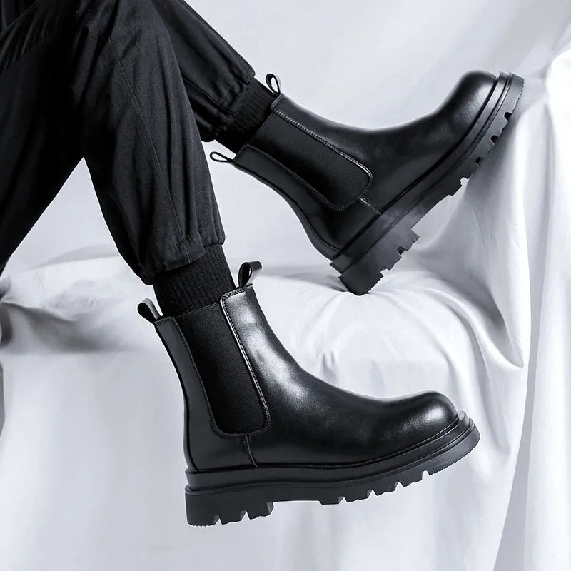 Chelsea men's high-top smoke pipe British Martin boots in Y666 Black with short stout heel and round toe