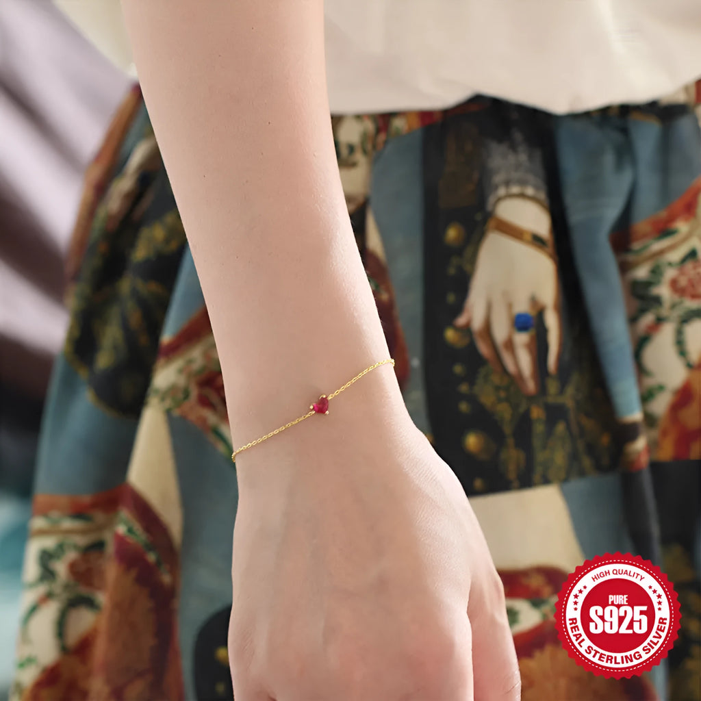 S925 sterling silver gold-plated little red heart bracelet for women with geometric love shape and electroplated finish