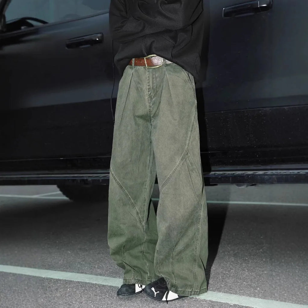 Men's pleated straight leg trousers in stripe pattern with mid waist design