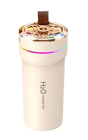 Plastic car humidifier with starry sky projection ambience light in black colour option