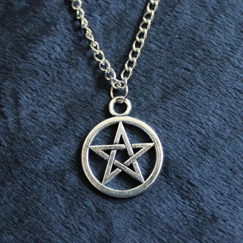 Vintage pentagram necklace in alloy, adjustable 21cm to 50cm, shown in Bronze or Silver