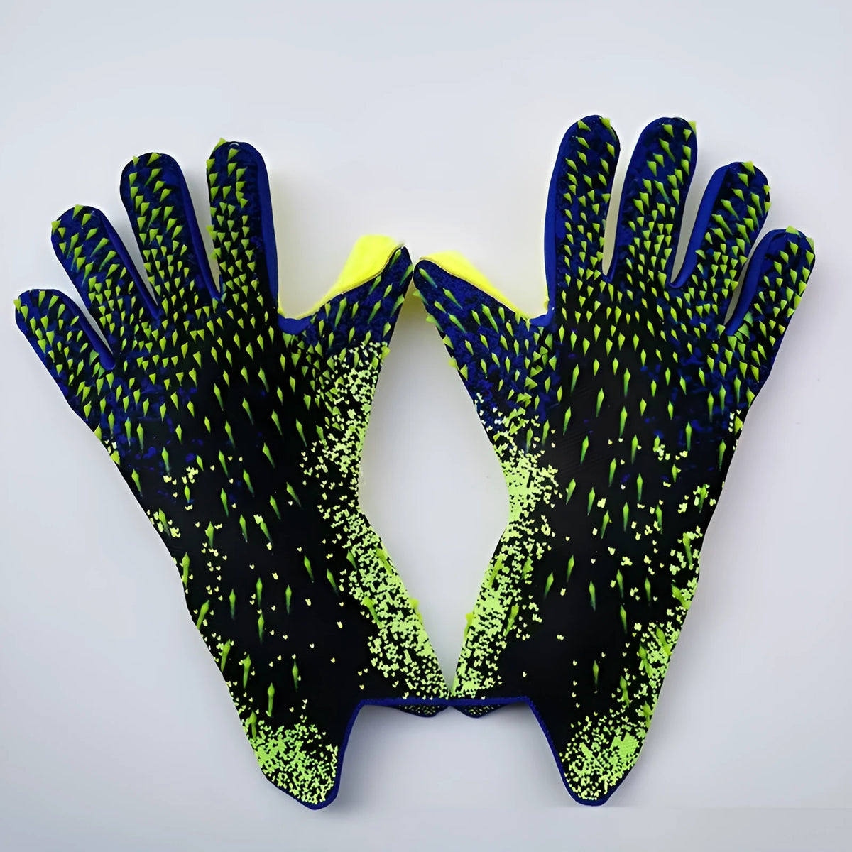 Wear training kids football goalkeeper gloves with rubber palm, sizes 6-10, unisex, available in black
