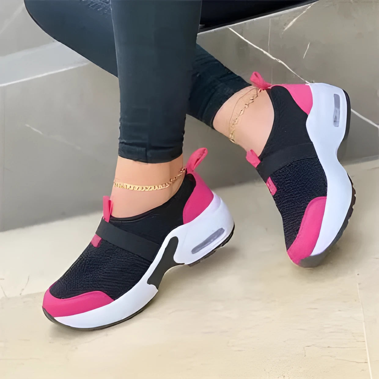 Women's lightweight mesh sneakers in multiple colours with rubber soles